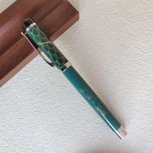 Lincraft 703 Goethe Edition Brass Fountain Pen | Teal Green Barrel with Goethe Signature and Gold Scallop Lacquer Cap | Iridium Nib Premium Literary Gift in Ginkgo Gift Box