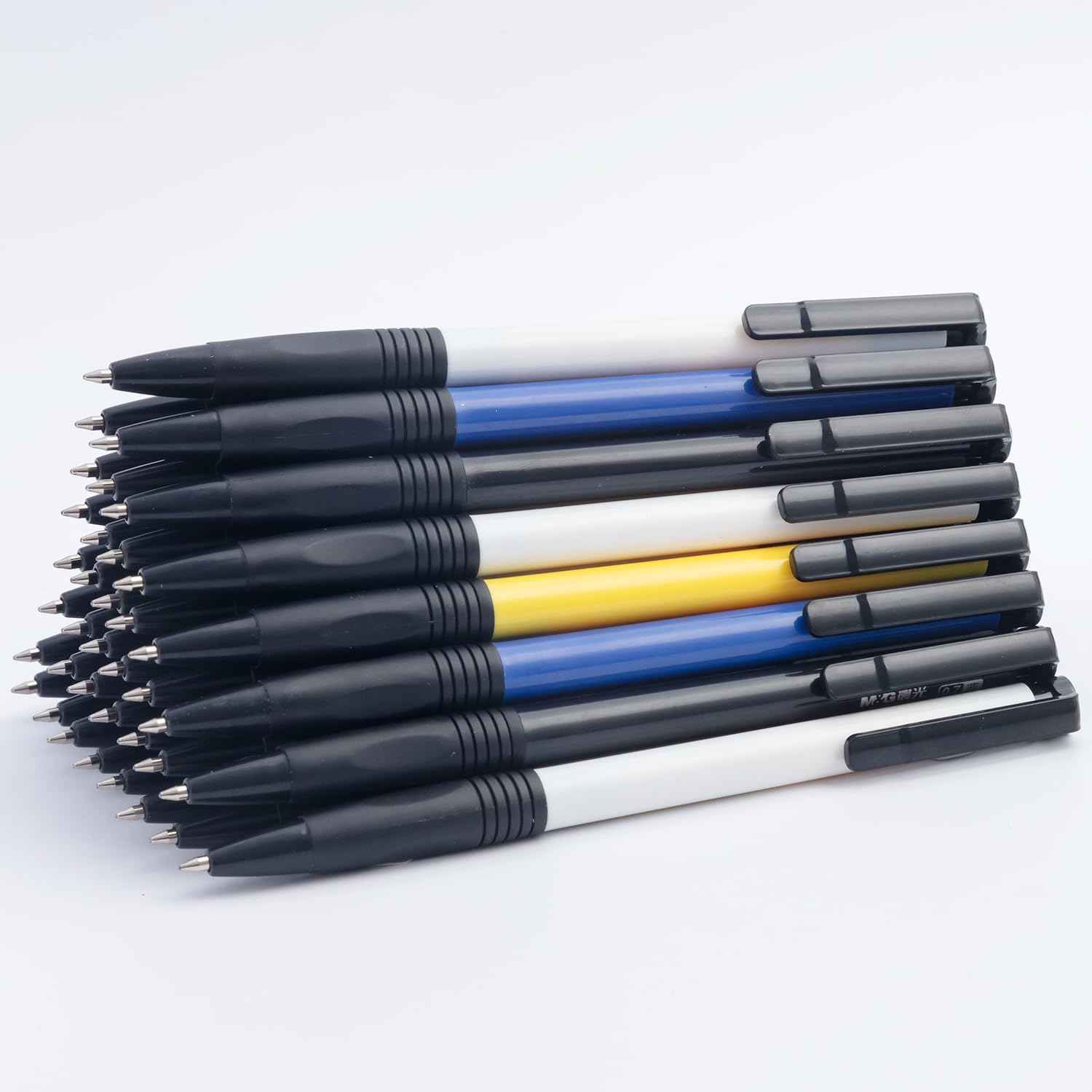 M&G 36Pcs Retractable Ballpoint Pens with Black ink 0.7mm - TTpen