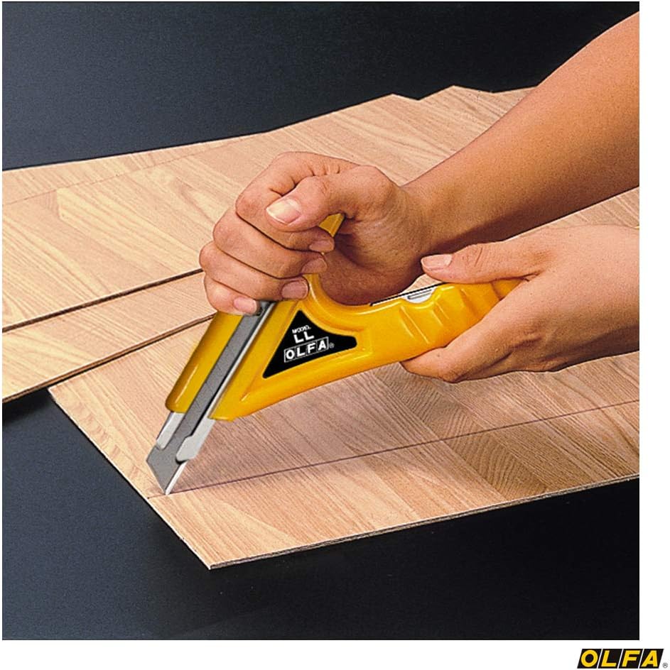 OLFA 1B LL type Screw-Lock Snap-Off Cutter with 2 Blades