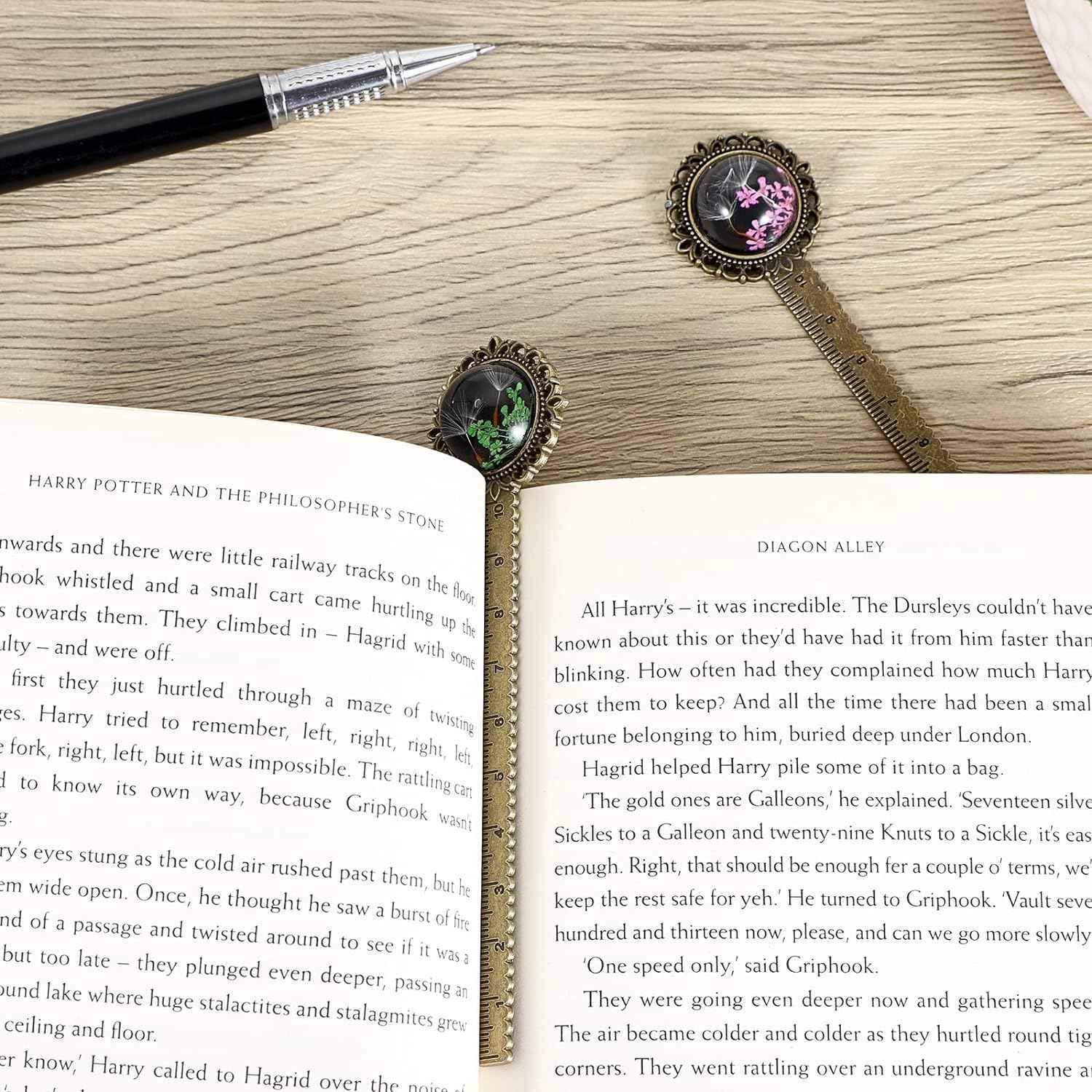 6PCS Retro Metal Bookmark Ruler Bronze Book Mark with Dried Flower - TTpen