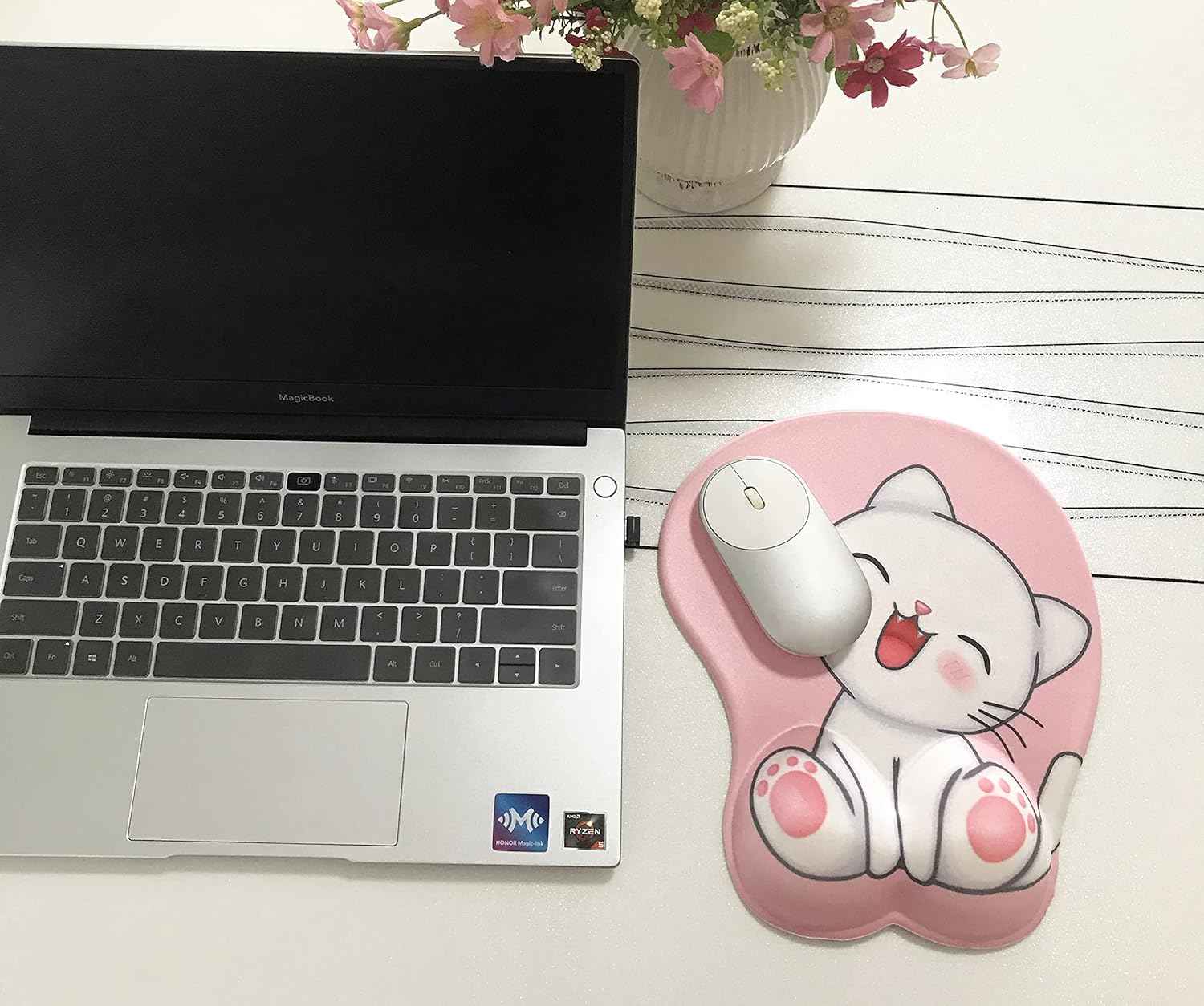 Cute Cat Mouse Pad with Grgonomic Wrist Rest Support - TTpen