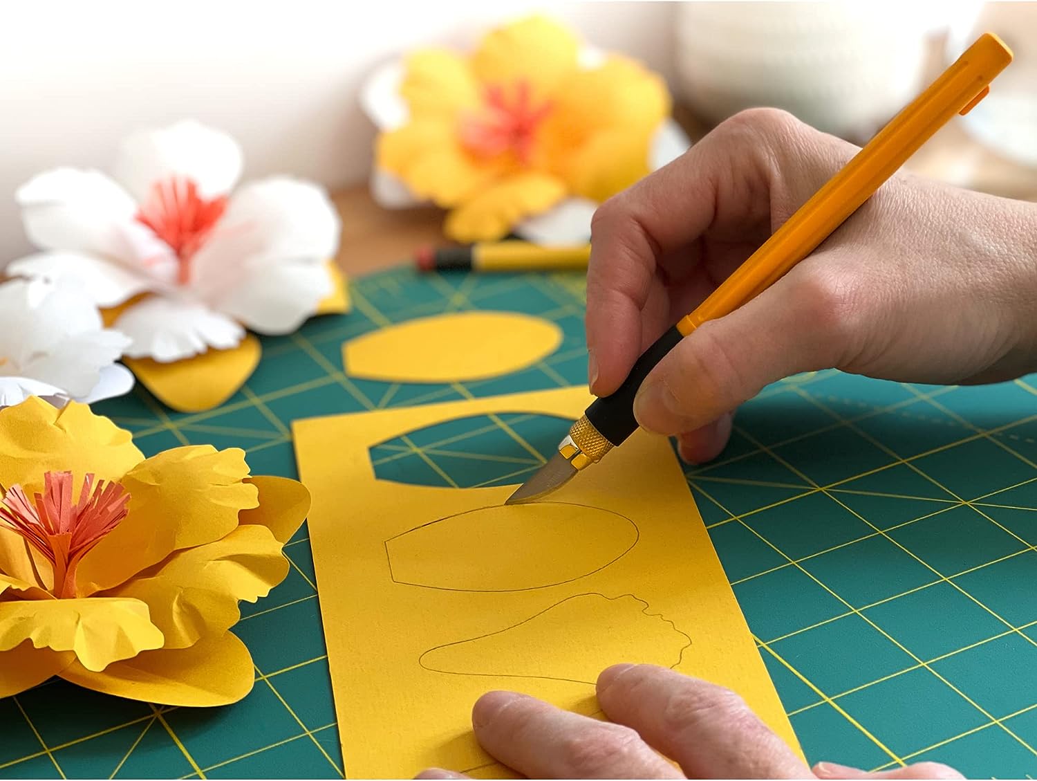 OLFA Precision Hobby Craft Graphic Art Knife Set (AK-4)