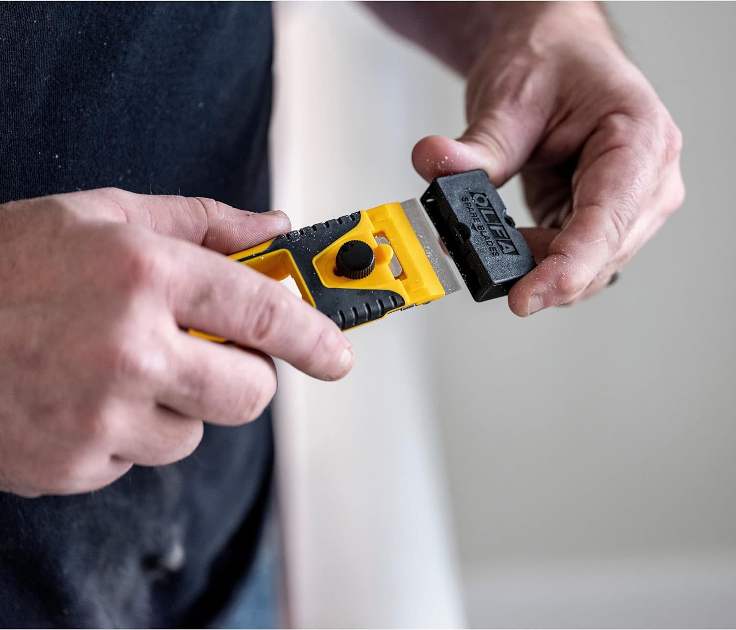 OLFA 40mm Mini Razor Scraper (GSR-2)