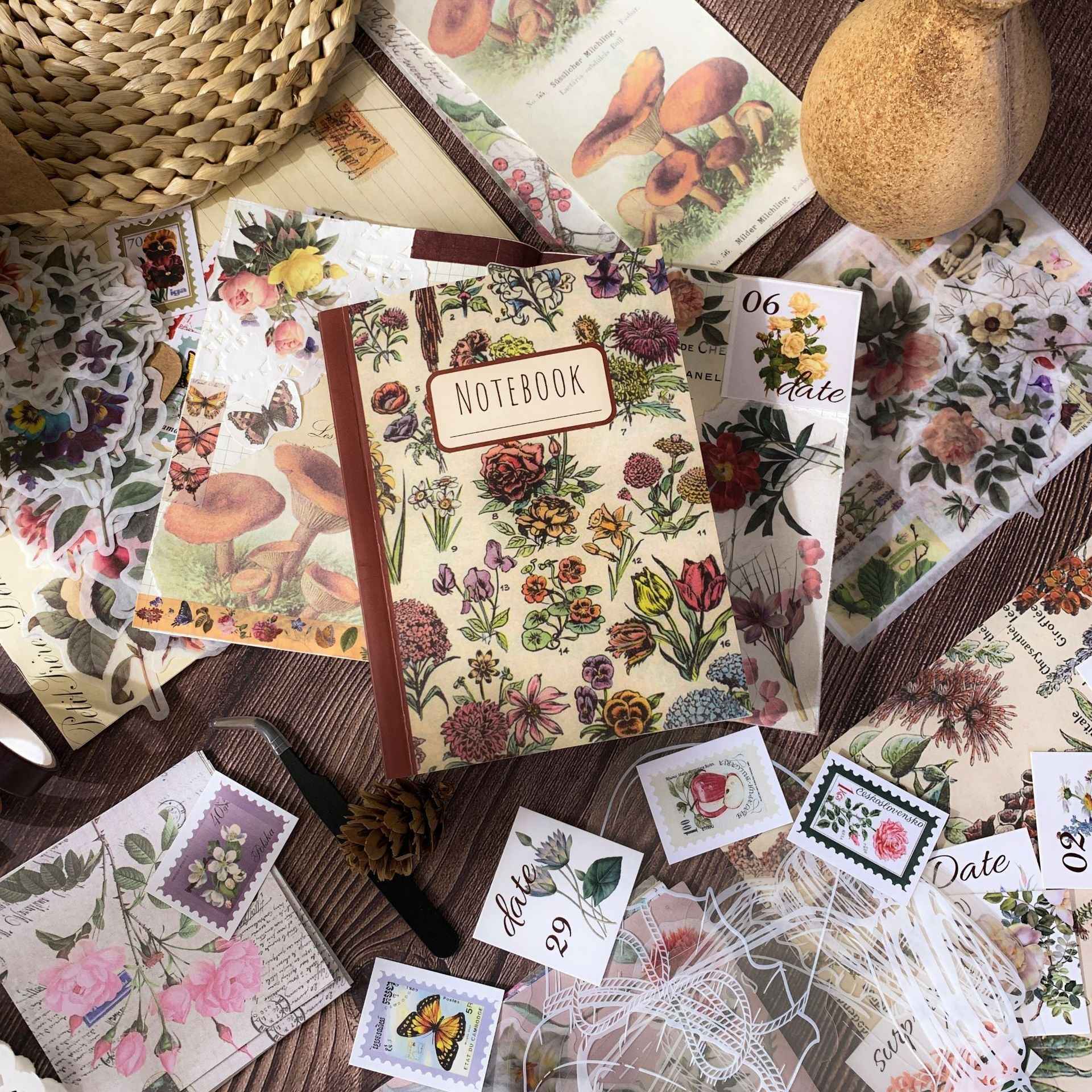 265 PCS Vintage Flower Scrapbook Kit with A6 Notebook - TTpen