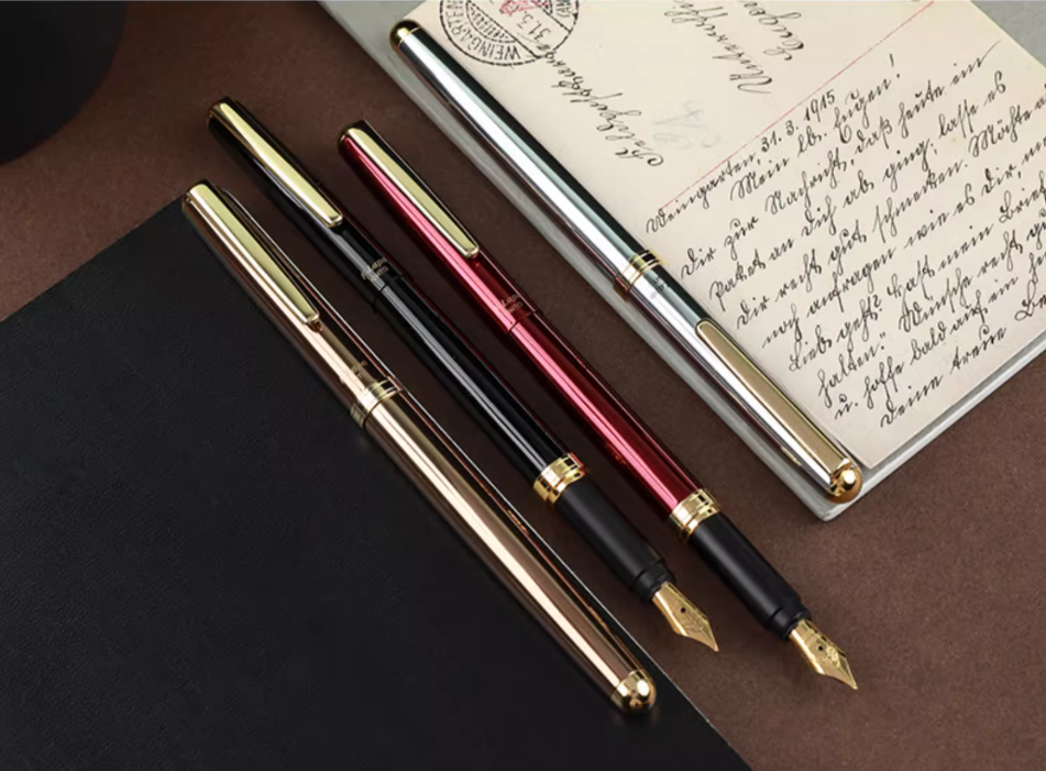 OHTO F-Lapa Fountain Pen - Fine Nib 0.7mm