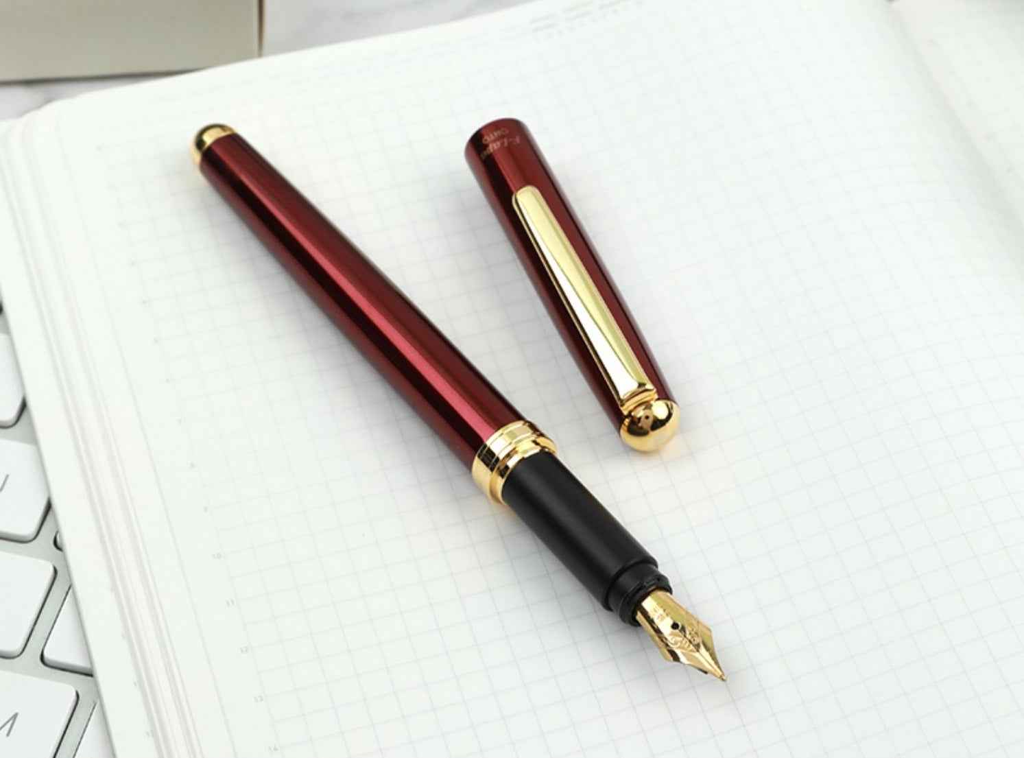 OHTO F-Lapa Fountain Pen - Fine Nib 0.7mm