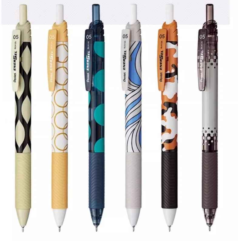 Japanese Pentel ENERGEL 0.5mm Black Cat Gel Ink Pen 3 Pack