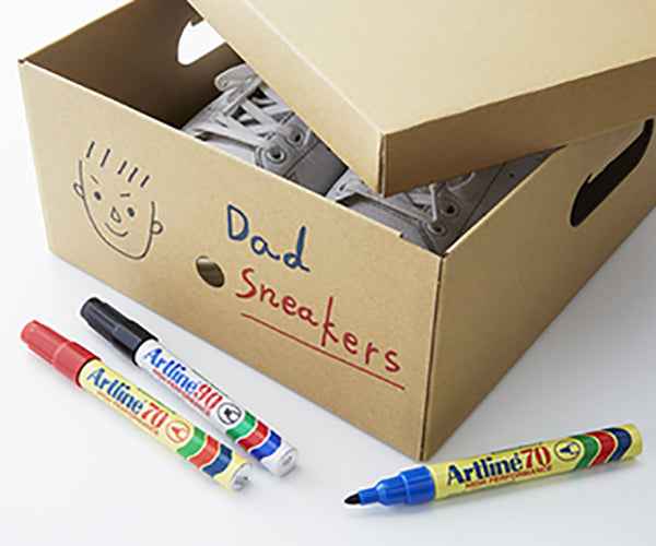 Artline 70,Permanent Marker,Aluminum Barrel,1.5mm Bullet Tip,12 Pack