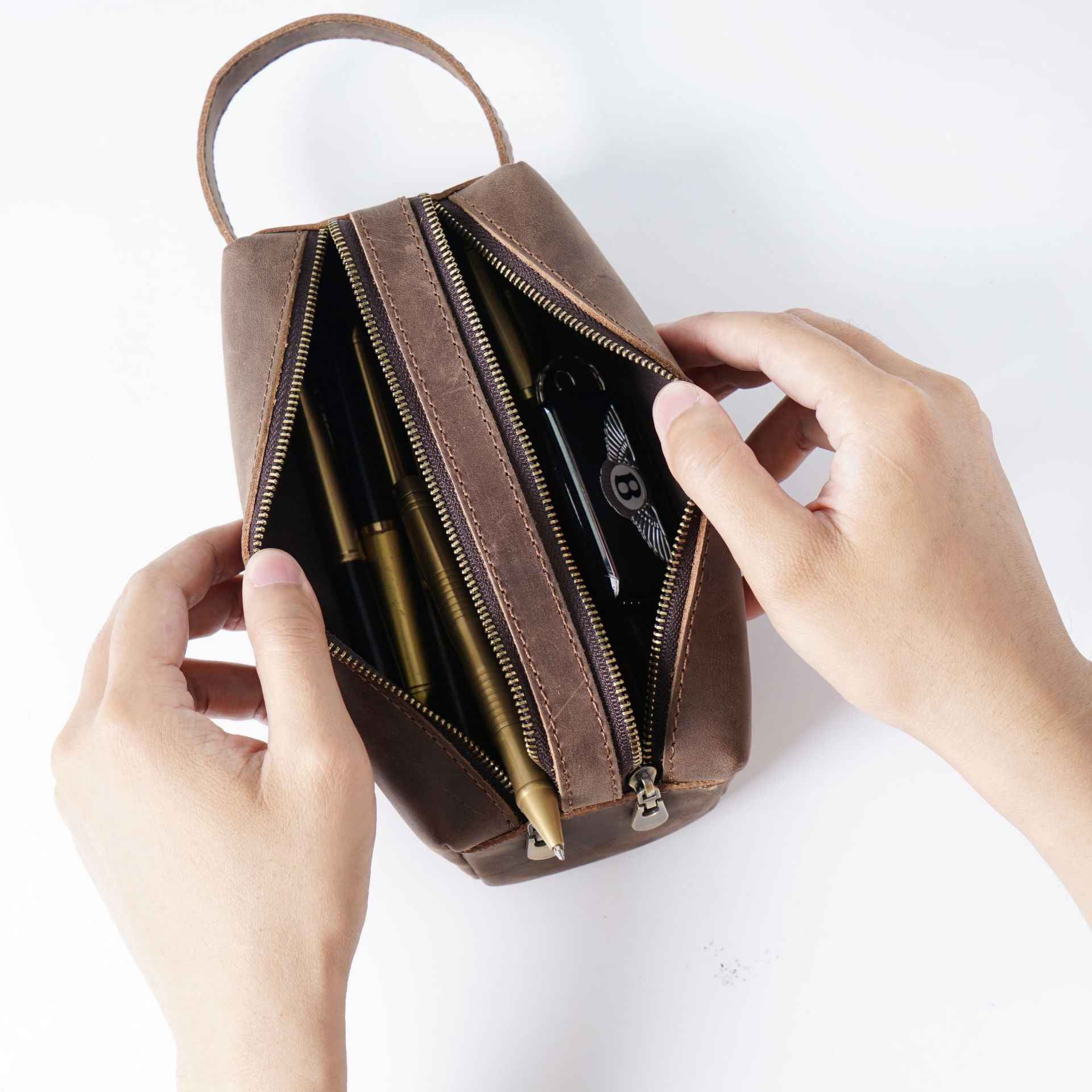 Vintage Leather Pen Pouch Big Capacity Pencil Case with 2 Compartment - TTpen