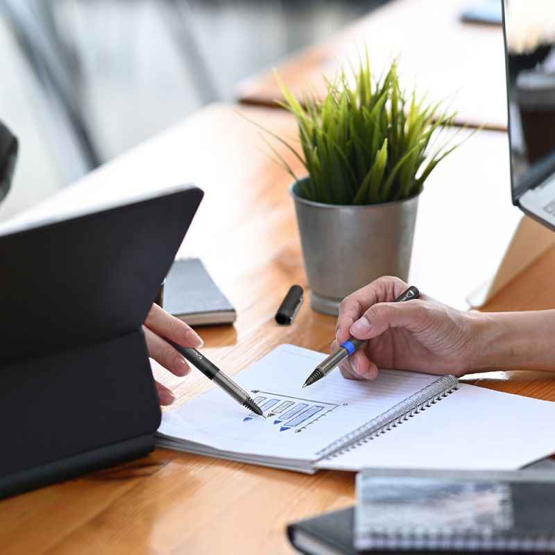 Schneider XTRA 823 Liquid Ink Rollerball Pen 0.5mm 3 Pack