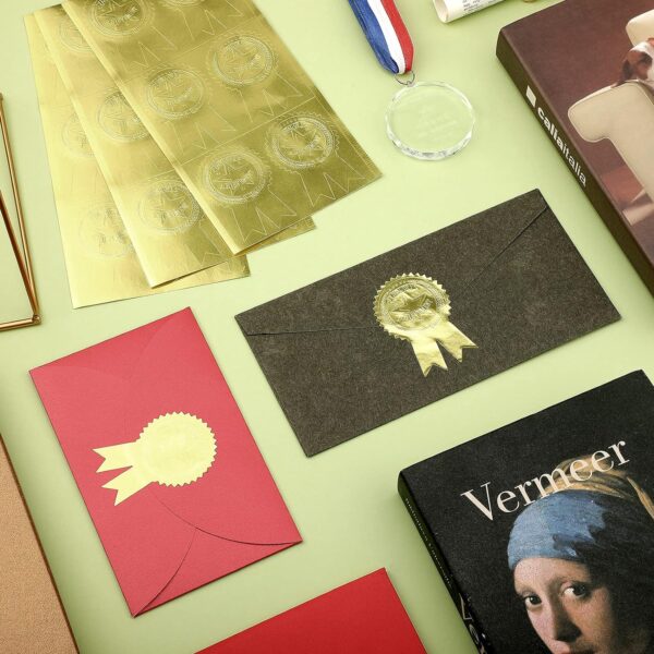 200Pcs Ribbon Embossed Seal and Gold Foil Certificate Stickers