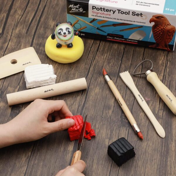 Mont Marte Pottery Tool Set Signature 23pc
