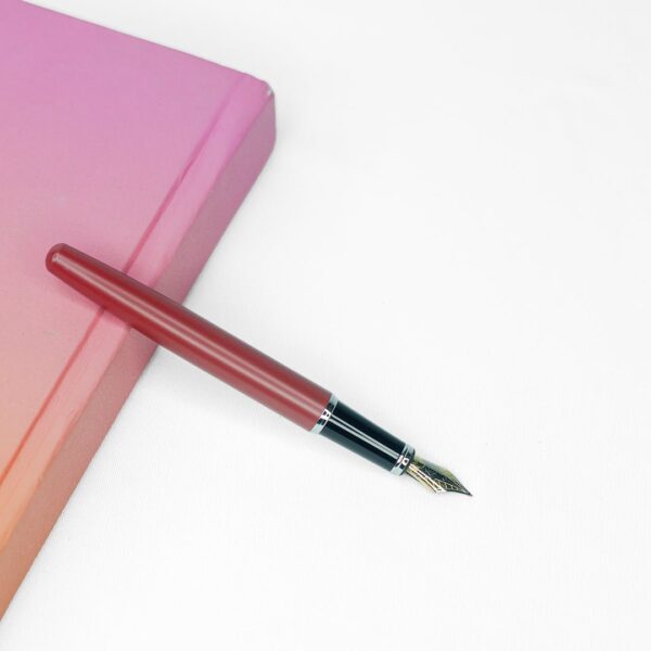Hero 1502 Morandi Gold Fountain Pen